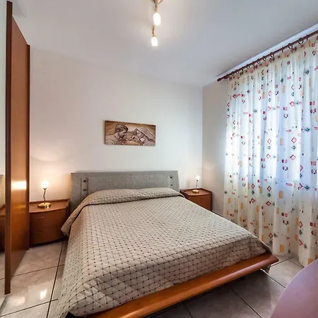 Baia Blu Side Apartment